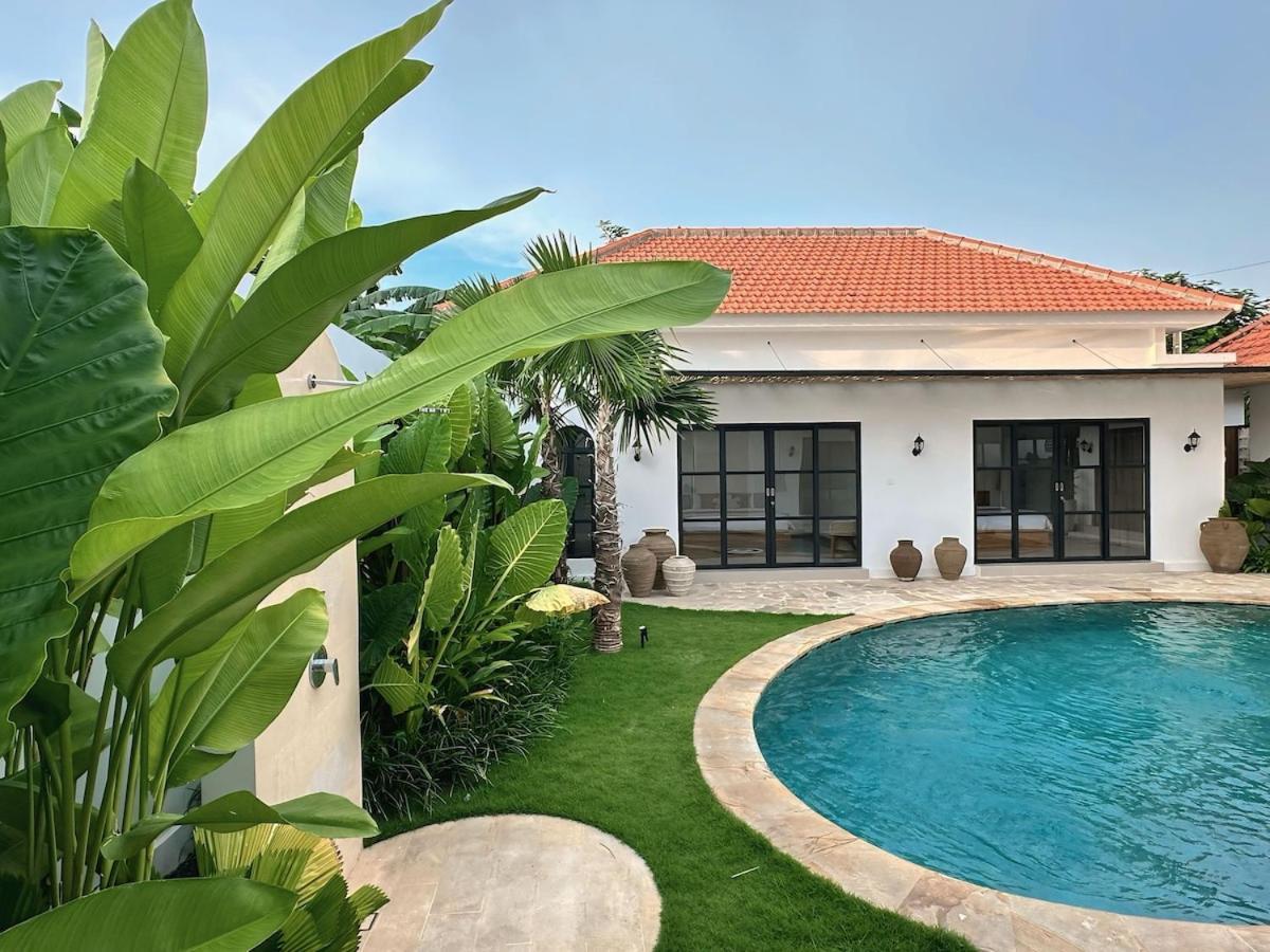 Amerta Villa Seminyak ภายนอก รูปภาพ