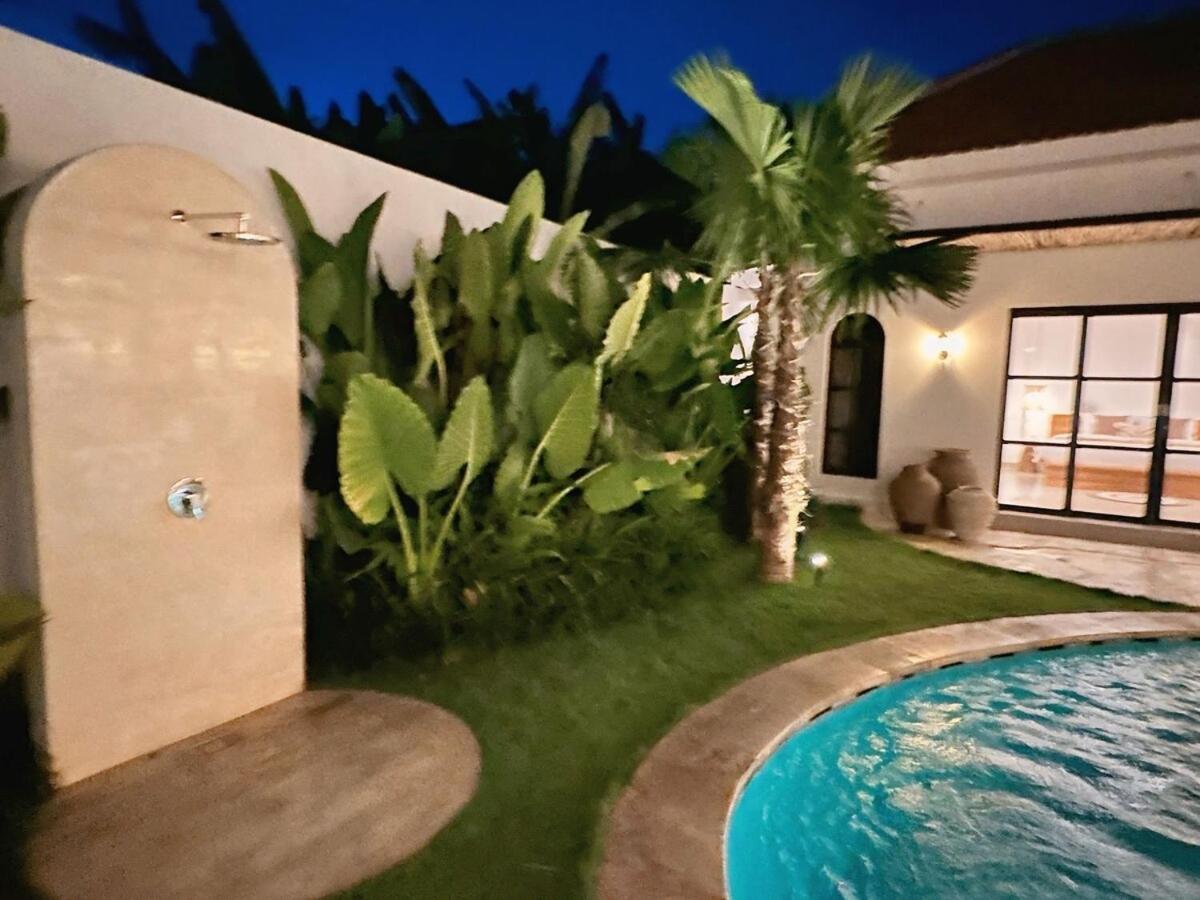 Amerta Villa Seminyak ภายนอก รูปภาพ